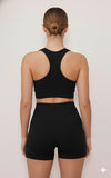 Conjunto de Poliamida Top e Shortinho Black 🖤