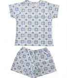 ✨Lançamento✨ Pijama Ultra Comfort de manguinha quadriculado com estampa de corações azuis e brancos