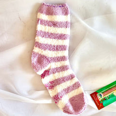 Combo 03 Meias Lã Candy Socks 💕 - Meias Felpudas em Embalagem Especial