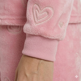 ✨LANÇAMENTO✨ Pijama Quentinho Peludinho de Coração Rosa