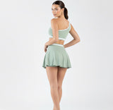 Conjunto Top lateral e Short Saia Verde Tiffany com faixa branca de Poliamida
